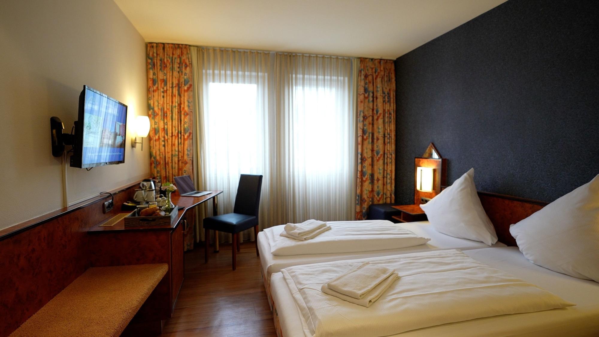 Hotel Miramar Am Roemer Франкфурт-на-Майне Экстерьер фото